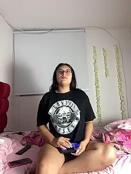 Velma star online show from 03-28-26, 10:48