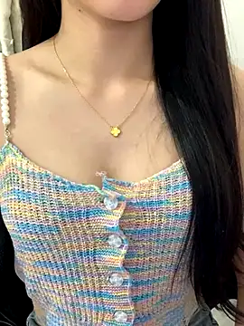 Snapshot of JennyQueen18 chatting on 12-23-25, 06:55 JennyQueen18 online show from 12-23-25, 06:55