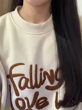 Snapshot of JennyQueen18 chatting on 01-07-26, 03:03 JennyQueen18 online show from 01-07-26, 03:03