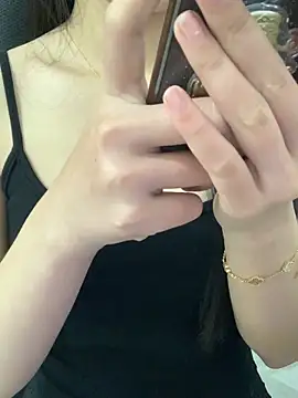 Snapshot of JennyQueen18 chatting on 03-15-26, 03:40 JennyQueen18 online show from 03-15-26, 03:40