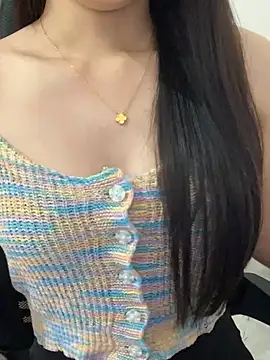 Snapshot of JennyQueen18 chatting on 04-11-26, 07:35 JennyQueen18 online show from 04-11-26, 07:35