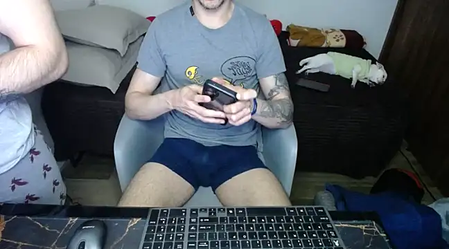 Snapshot of bossking017 chatting on 02-25-25, 04:35 bossking017 online show from 02-25-25, 04:35