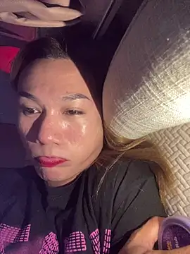 janna lamion online show from 04-11-26, 09:35