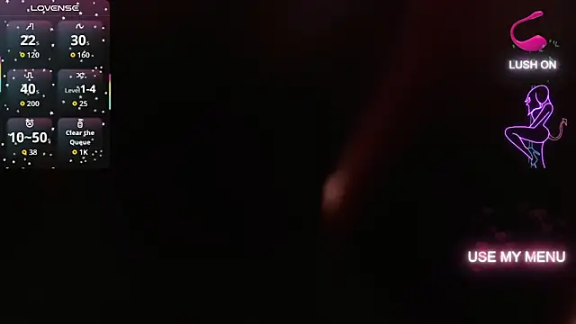 Snapshot of megumishemale_x chatting on 10-04-25, 04:32 megumishemale x online show from 10-04-25, 04:32