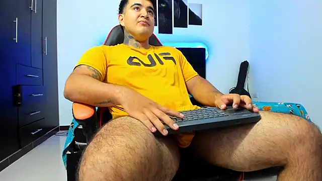 thiago  cp01 online show from 03-02-26, 04:03