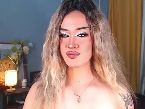 Snapshot of AleinaCroft chatting on 10-28-25, 08:29 AleinaCroft online show from 10-28-25, 08:29