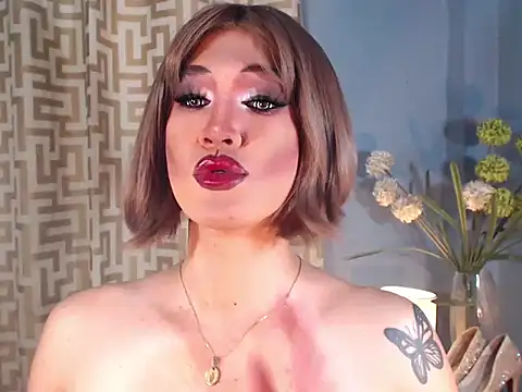 AleinaCroft online show from 04-07-26, 02:28