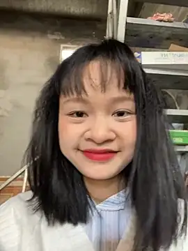 Snapshot of Daisy018 chatting on 11-15-25, 06:22 Daisy018 online show from 11-15-25, 06:22