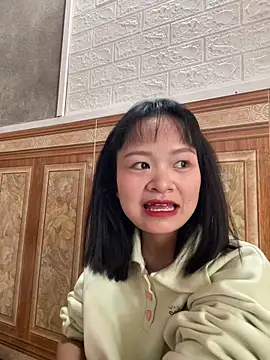 Snapshot of Daisy018 chatting on 11-24-25, 05:07 Daisy018 online show from 11-24-25, 05:07