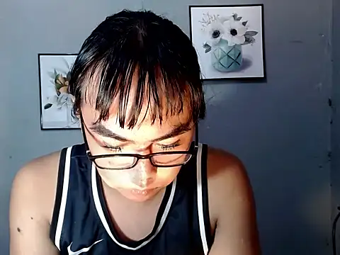 Snapshot of Asianblk_barbiedoll chatting on 06-09-26, 01:17 Asianblk barbiedoll online show from 06-09-26, 01:17