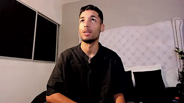 Thiagoferreti online show from 02-16-26, 03:35