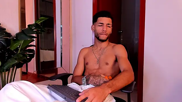 Thiagoferreti online show from 04-02-26, 02:53