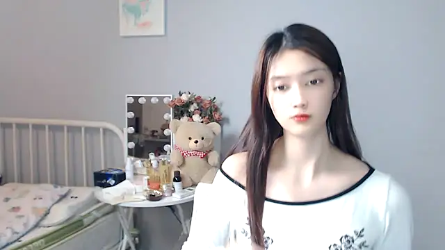 Snapshot of Mimi-cnbaby chatting on 10-18-25, 10:27 Mimi-cnbaby online show from 10-18-25, 10:27