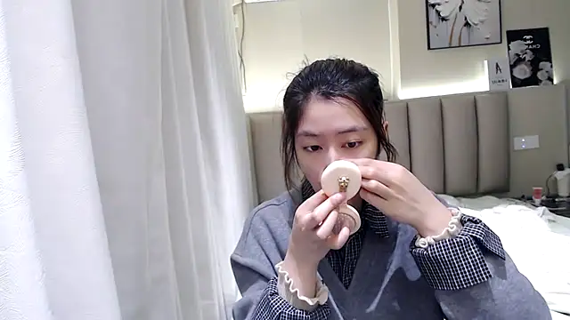 Snapshot of Mimi-cnbaby chatting on 11-22-25, 05:06 Mimi-cnbaby online show from 11-22-25, 05:06