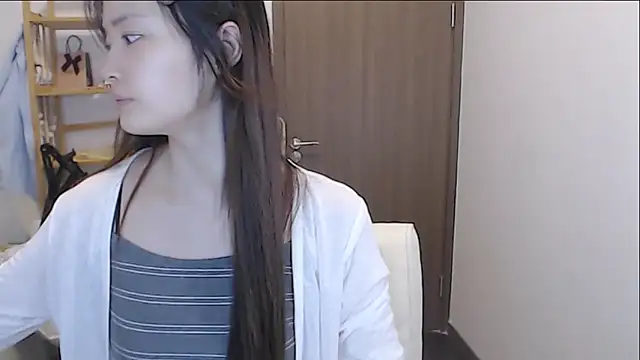 Snapshot of Mimi-cnbaby chatting on 06-02-26, 02:08 Mimi-cnbaby online show from 06-02-26, 02:08
