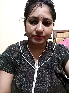 nisha sweet online show from 11-11-25, 12:05
