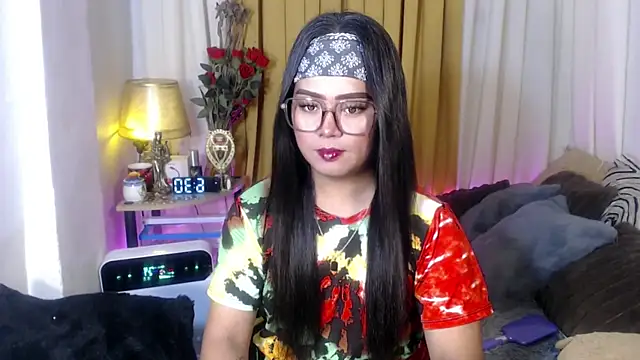 YourSweet-mich online show from 04-17-26, 10:29