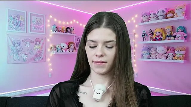 sukie spooky online show from 04-14-26, 09:04