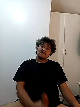 Snapshot of tastylicious_John19 chatting on 11-23-25, 01:27 tastylicious John19 online show from 11-23-25, 01:27