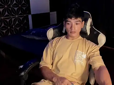 AsianHotBODYY online show from 11-05-25, 09:53