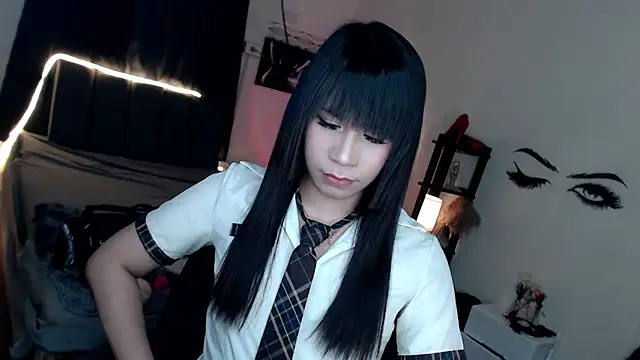 Snapshot of Veniceseduction chatting on 05-19-26, 07:20 Veniceseduction online show from 05-19-26, 07:20