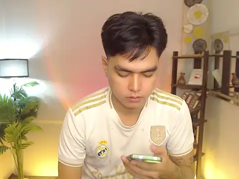 Snapshot of JakeXolsen chatting on 10-25-25, 07:41 JakeXolsen online show from 10-25-25, 07:41