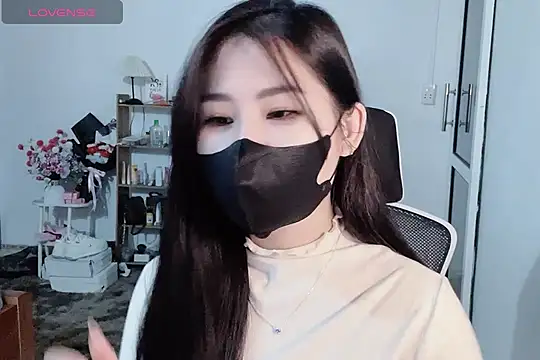    Daisy    online show from 11-23-25, 02:06