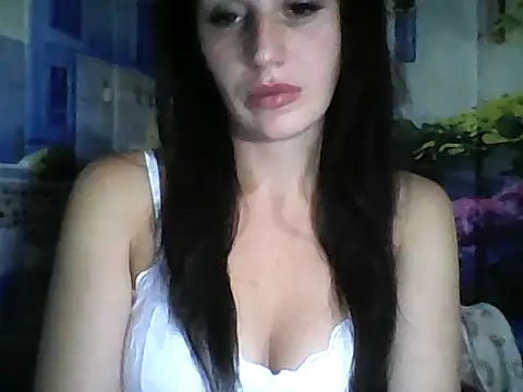 Qinini online show from 09-08-25, 07:02