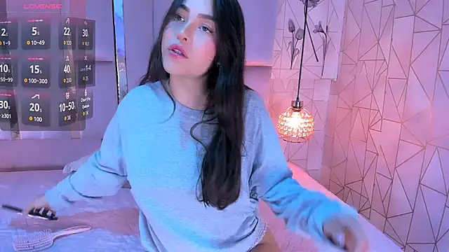 HannaCollins  online show from 12-14-25, 01:16