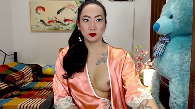 Snapshot of LovelyQueen69 chatting on 09-21-25, 11:45 LovelyQueen69 online show from 09-21-25, 11:45