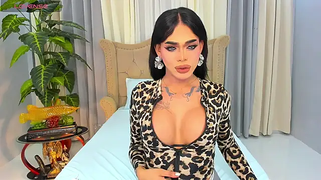 MochaliciousTransOnTop online show from 03-31-26, 04:51