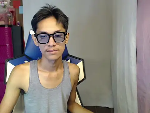 Snapshot of riks_tyler chatting on 07-28-26, 08:52 riks tyler online show from 07-28-26, 08:52