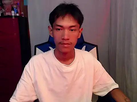 Snapshot of riks_tyler chatting on 07-29-26, 10:13 riks tyler online show from 07-29-26, 10:13