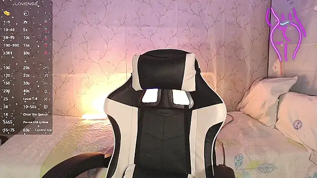 TssluttyNikka online show from 03-29-26, 08:20