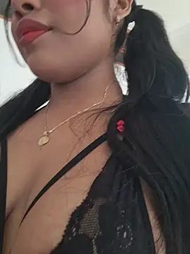 Michell em online show from 05-25-26, 07:20