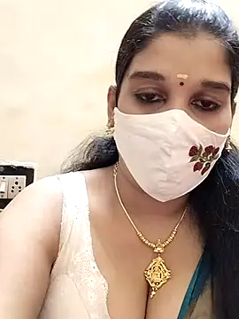 Snapshot of amelia-rani chatting on 09-27-25, 06:46 amelia-rani online show from 09-27-25, 06:46