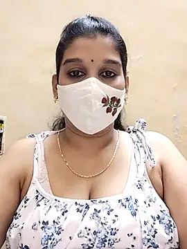 Snapshot of amelia-rani chatting on 10-10-25, 05:56 amelia-rani online show from 10-10-25, 05:56