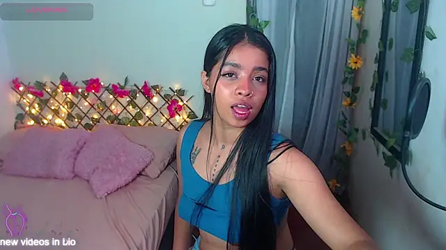 Angie Lee01 online show from 10-27-25, 11:52