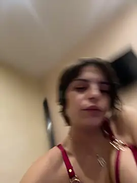 Snapshot of sweetchery999999 chatting on 11-18-25, 05:06 sweetchery999999 online show from 11-18-25, 05:06