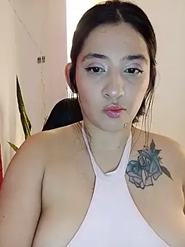 Snapshot of VALENTINA_ROUSE_ chatting on 07-11-26, 09:27 VALENTINA ROUSE online show from 07-11-26, 09:27