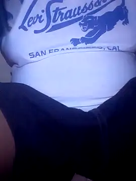 Snapshot of OnlyMoneyIwanT chatting on 10-05-25, 07:56 OnlyMoneyIwanT online show from 10-05-25, 07:56