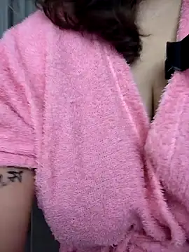 Snapshot of SeleneLuminari8 chatting on 03-26-26, 01:17 SeleneLuminari8 online show from 03-26-26, 01:17