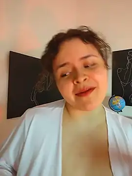 Snapshot of SeleneLuminari8 chatting on 06-25-26, 02:21 SeleneLuminari8 online show from 06-25-26, 02:21