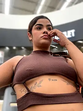 Kaily Sweet16 online show from 10-27-25, 06:45