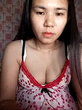 Snapshot of Ladygirl_x chatting on 10-18-25, 06:16 Ladygirl x online show from 10-18-25, 06:16
