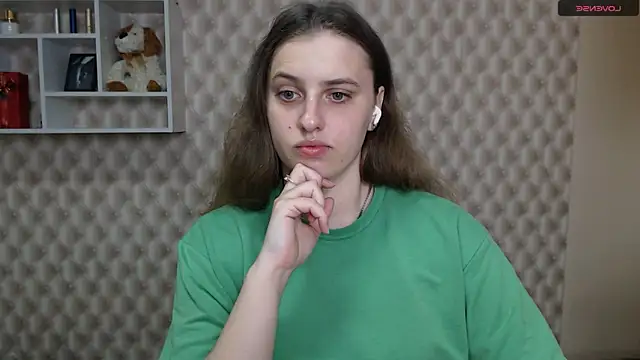 AmandaDimond  online show from 04-18-26, 11:58