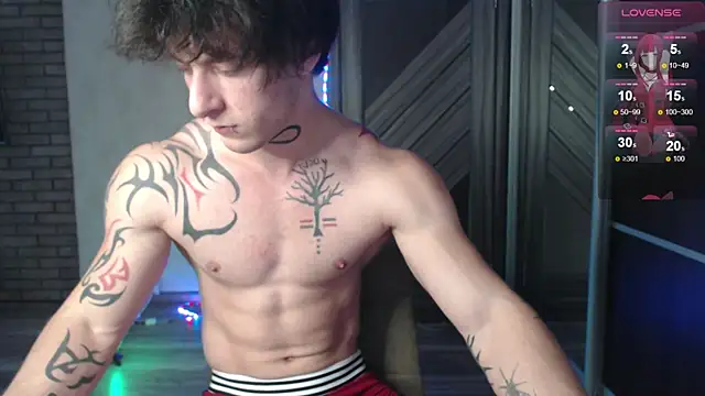 Snapshot of Brendan__Piks chatting on 11-22-25, 09:41 Brendan Piks online show from 11-22-25, 09:41