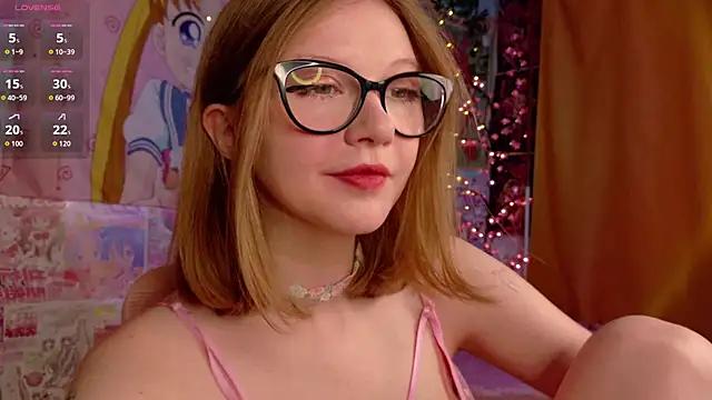 Snapshot of bunny_batters19 chatting on 09-21-25, 05:53 bunny batters19 online show from 09-21-25, 05:53