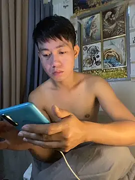 Snapshot of xshyboyx chatting on 09-10-25, 02:55 xshyboyx online show from 09-10-25, 02:55