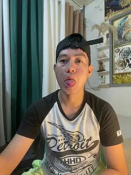 xshyboyx online show from 07-08-26, 12:42
